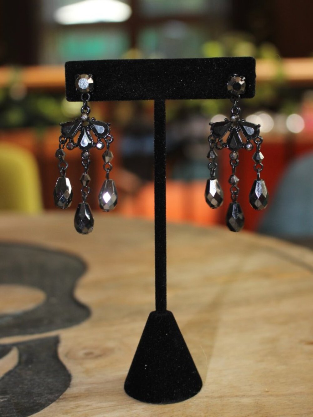 Liz Palcios  Black Crystal Chandelier Drop Earrings Gunmetal. Vintage